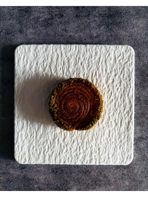Amber Caramel Cinnamon Roll