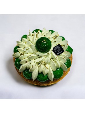 Pistachio Saint-Honoré cake