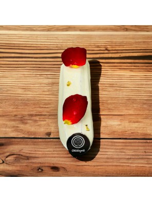 Raspberry Lychee Éclair.-No.15